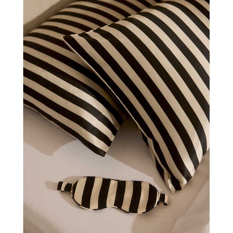 HOMMEY. Silk Eyemask image number 15